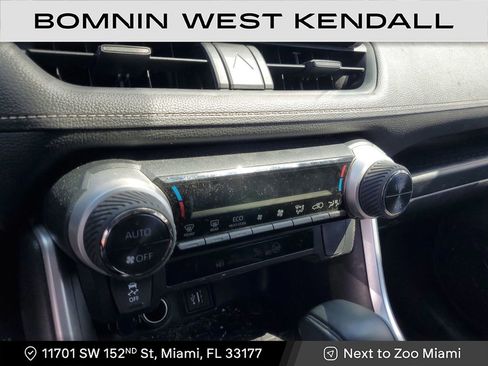 Used 2024 Toyota RAV4 XLE image 23