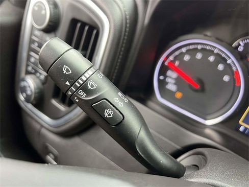 Used 2019 Chevrolet Silverado 1500 RST image 32