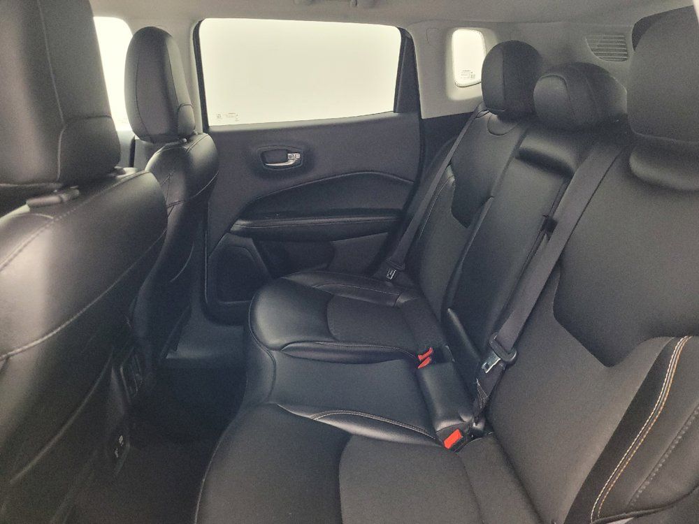 Used 2021 Jeep Compass Latitude w/ Convenience Group FWD image 18