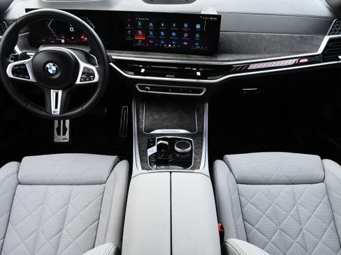 Used 2024 BMW X5 M60i image 13