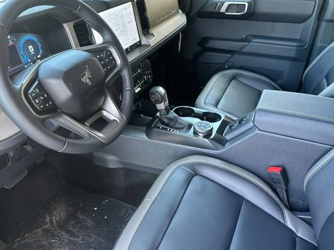 New 2026 Ford Bronco Outer Banks AWD/4WD image 10