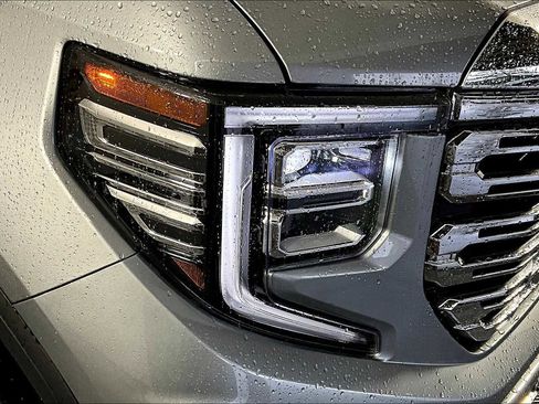 Used 2025 GMC Sierra 1500 Denali w/ Denali Reserve Package image 21