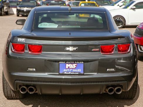 Used 2013 Chevrolet Camaro SS w/ SS Performance Package image 6