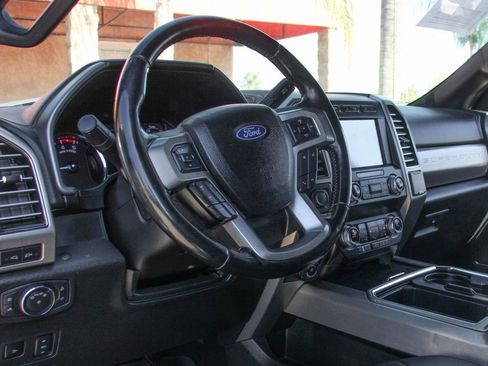 Used 2020 Ford F250 Platinum w/ FX4 Off-Road Package image 20