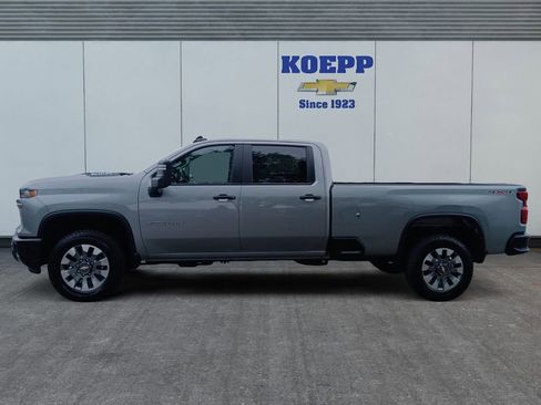 New 2026 Chevrolet Silverado 2500 Custom w/ Custom Value Package AWD/4WD image 2