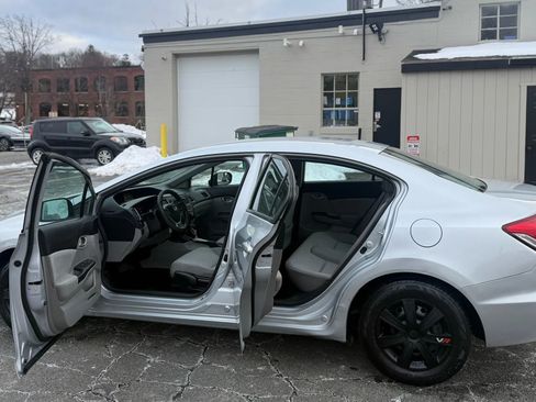 Used 2014 Honda Civic LX image 12