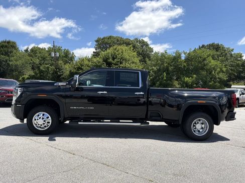 New 2026 GMC Sierra 3500 Denali w/ Denali Reserve Package AWD/4WD image 19