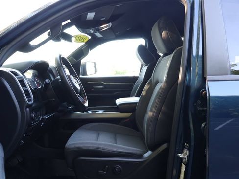 Used 2021 RAM 1500 Big Horn AWD/4WD image 34