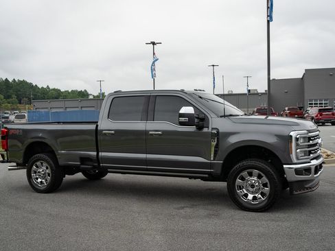 Used 2026 Ford F350 Lariat w/ Chrome Package AWD/4WD image 12