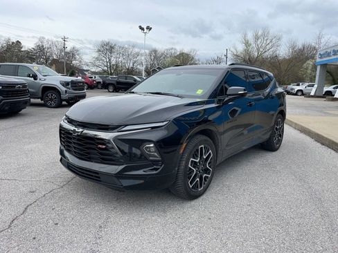 Used 2024 Chevrolet Blazer RS w/ Driver Confidence II Package image 4