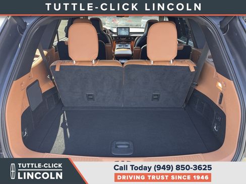 Certified 2022 Lincoln Aviator Black Label Grand Touring AWD/4WD image 31