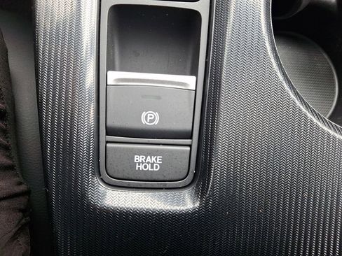 Used 2023 Honda Civic Sport image 26