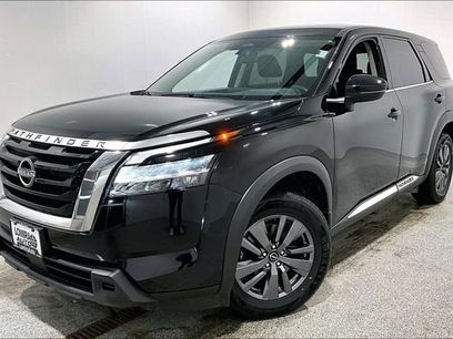 Used 2022 Nissan Pathfinder S
