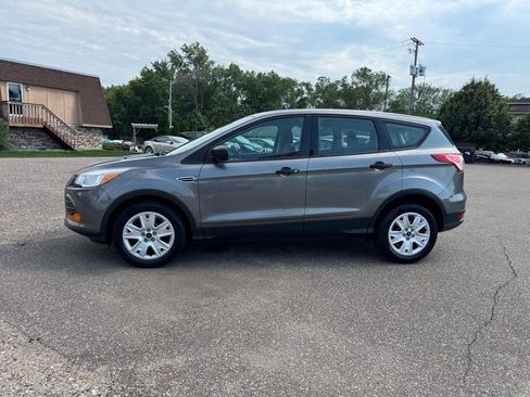 Used 2014 Ford Escape S FWD image 9