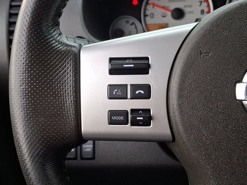 Used 2019 Nissan Frontier PRO-4X image 21