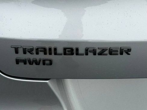 Certified 2023 Chevrolet TrailBlazer RS w/ Convenience Package AWD/4WD image 19