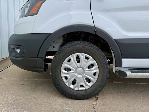Used 2025 Ford Transit 250 Low Roof w/ Exterior Upgrade Package RWD image 31