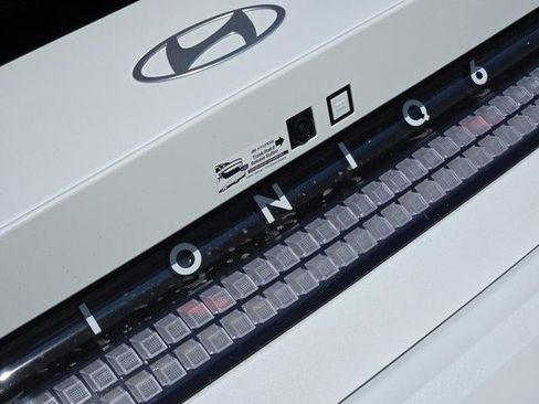 New 2025 Hyundai Ioniq 6 SE image 7