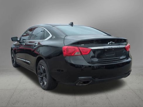 Used 2018 Chevrolet Impala Premier w/ Premier Convenience Package image 4