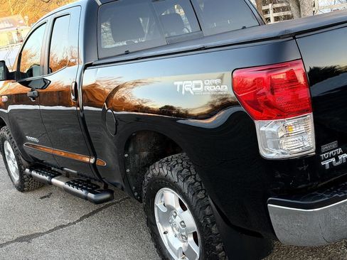 Used 2010 Toyota Tundra 4x4 Double Cab image 38