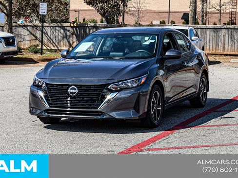 Used 2025 Nissan Sentra SV w/ All-Weather Package image 4