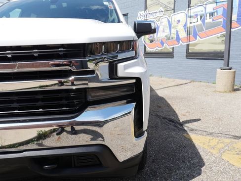 Used 2019 Chevrolet Silverado 1500 LT w/ All-Star Edition AWD/4WD image 3
