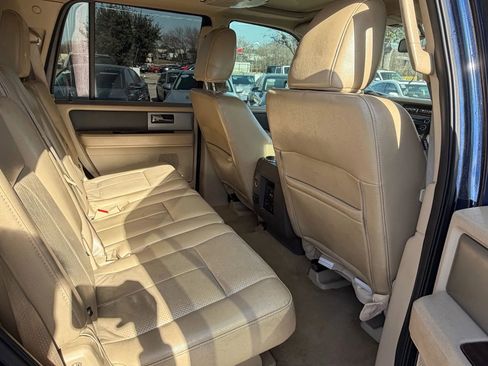 Used 2012 Ford Expedition XLT image 19