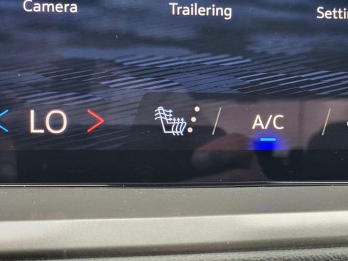 New 2026 Chevrolet Traverse LT w/ Midnight/Sport Edition image 22