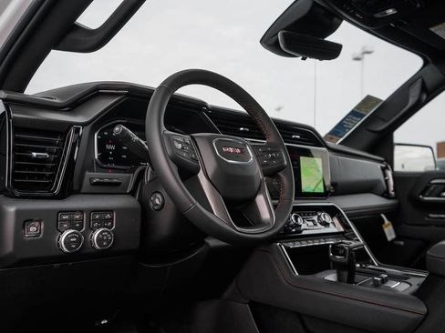 New 2026 GMC Sierra 1500 AT4 w/ AT4 Premium Package AWD/4WD image 17