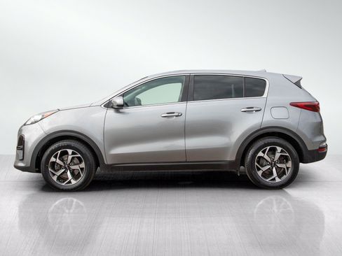 Used 2020 Kia Sportage LX FWD image 2