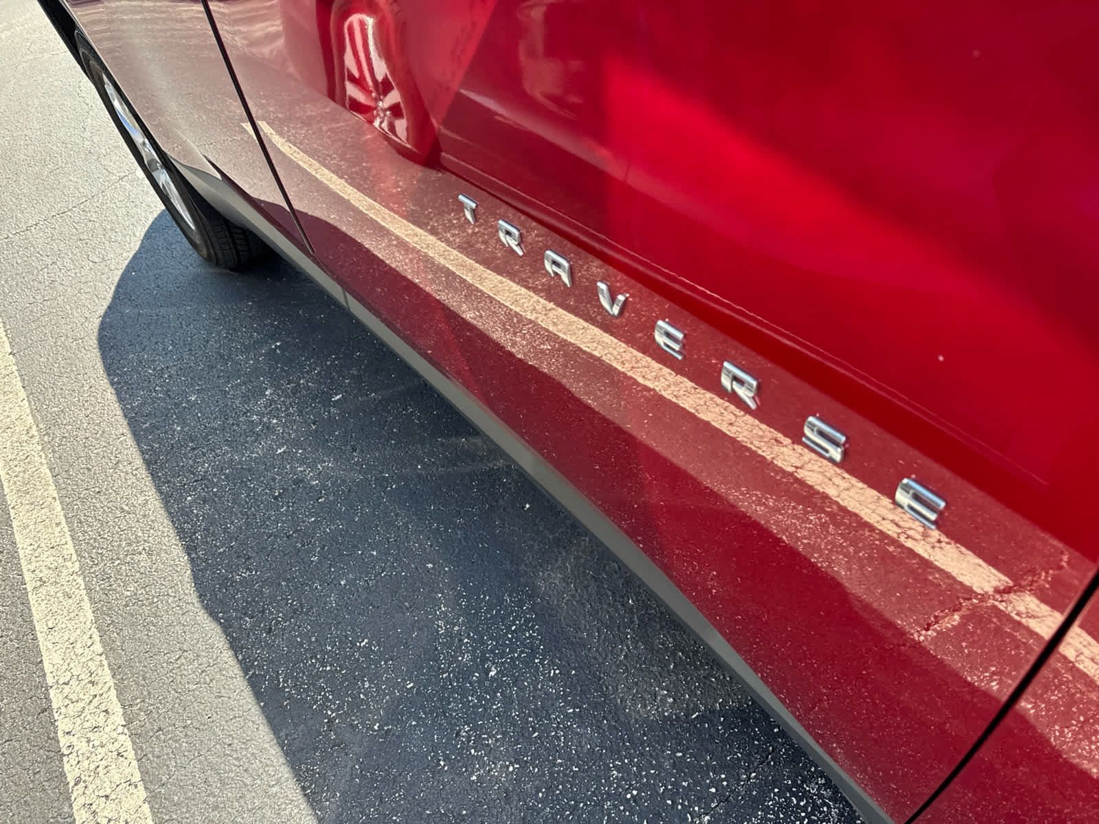 Used 2018 Chevrolet Traverse LT FWD image 13