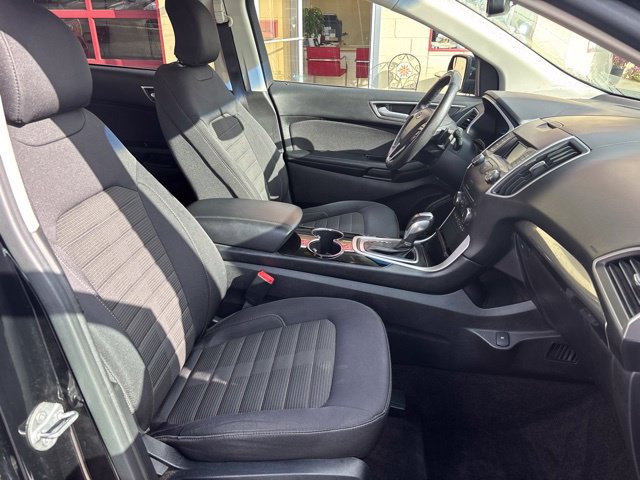 Used 2016 Ford Edge SEL w/ Class II Trailer Tow Package AWD/4WD image 19