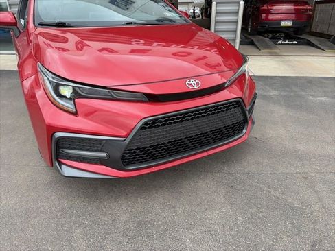 Used 2021 Toyota Corolla SE w/ Carpet Mat Package (TMS) image 5