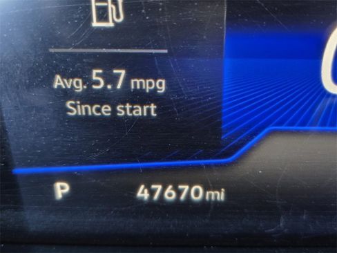 Certified 2022 Volkswagen Tiguan S image 25