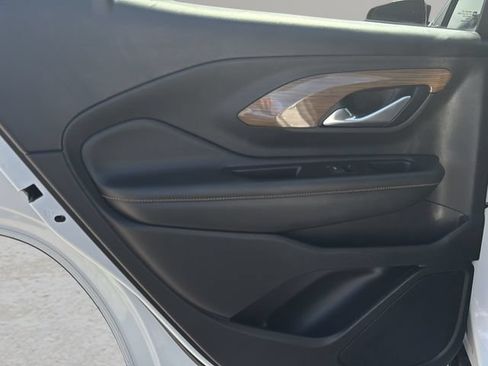 Used 2018 GMC Terrain SLE FWD image 13