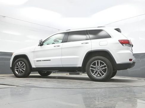 Used 2021 Jeep Grand Cherokee Limited AWD/4WD image 42