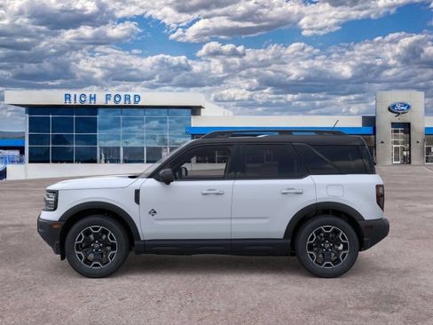 New 2026 Ford Bronco Sport Outer Banks w/ Outer Banks Tech Package+ AWD/4WD image 3