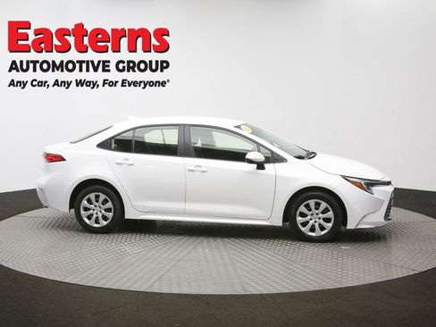 Used 2024 Toyota Corolla LE image 45