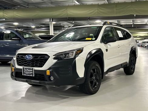 Certified 2023 Subaru Outback Wilderness AWD/4WD image 5