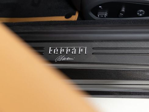 Used 2022 Ferrari 812 GTS RWD image 26
