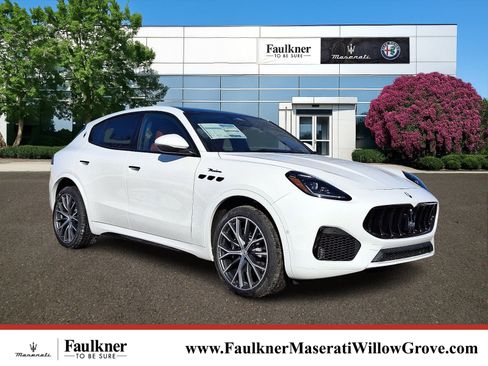 New 2026 Maserati Grecale Modena image 1