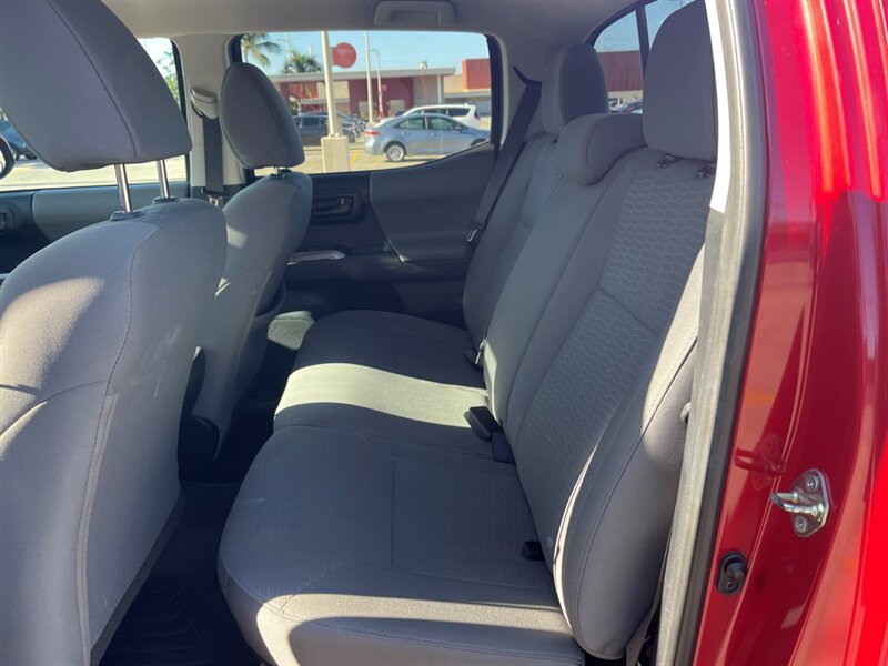 Used 2017 Toyota Tacoma SR5 RWD image 20