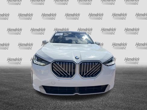 Certified 2025 BMW X3 xDrive30i w/ Premium Package AWD/4WD image 3