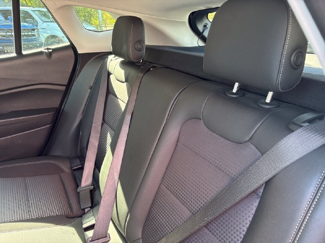 Used 2025 Chevrolet Trax LT w/ Driver Confidence Package FWD image 21