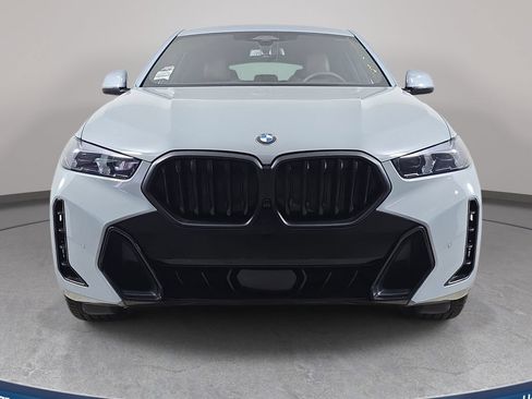 Used 2024 BMW X6 xDrive40i w/ Executive Package AWD/4WD image 2