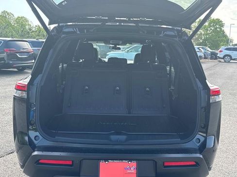 New 2026 Nissan Pathfinder Rock Creek AWD/4WD image 13