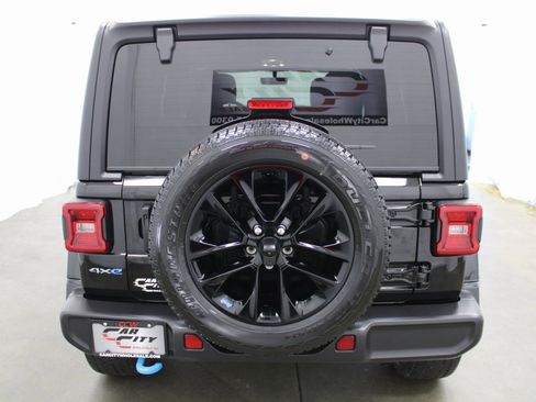 Used 2023 Jeep Wrangler Unlimited Sahara w/ Cold Weather Group image 5