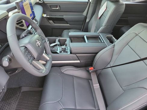 New 2026 Toyota Tundra Limited AWD/4WD image 9