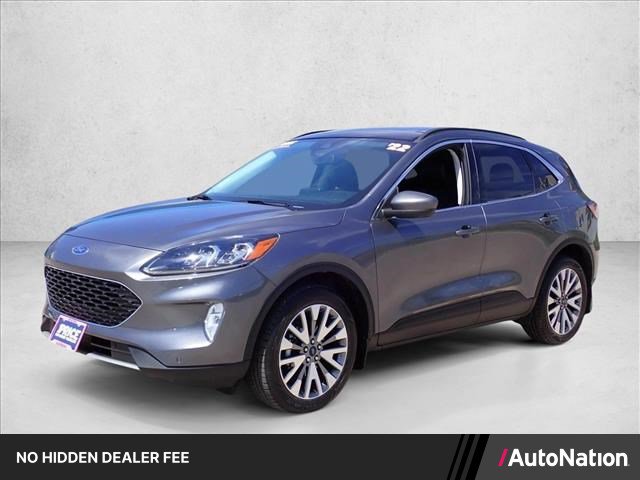 Used 2022 Ford Escape Titanium w/ Class II Trailer Tow Package AWD/4WD image 1