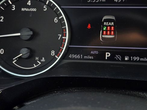 Used 2024 Nissan Pathfinder SV image 27